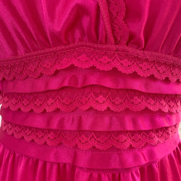 Vintage Long Slip Hot Pink Nightgown - Picture 6 of 7
